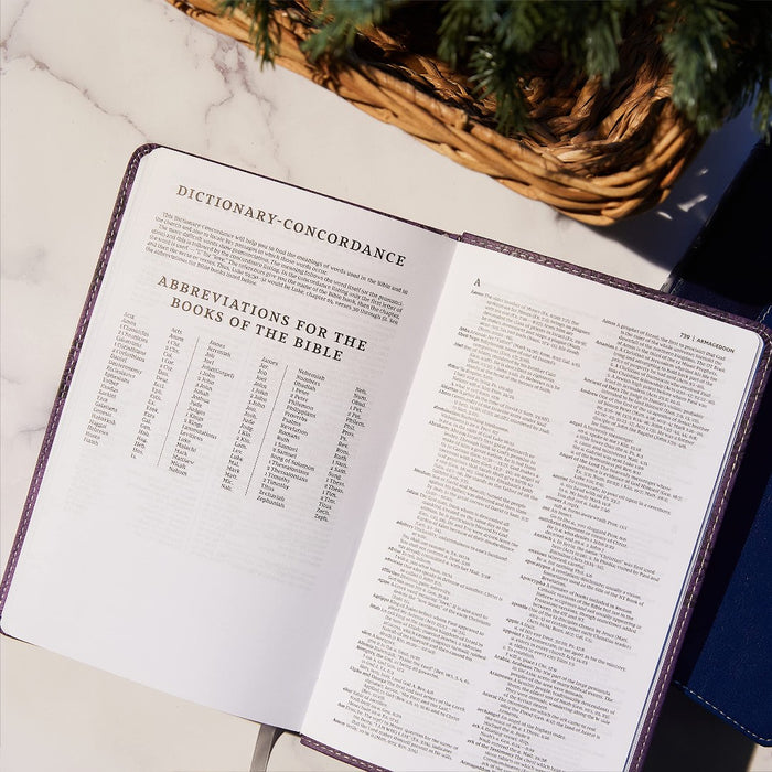 NKJV Deluxe Gift Bible, Purple, Red Letter Ed.