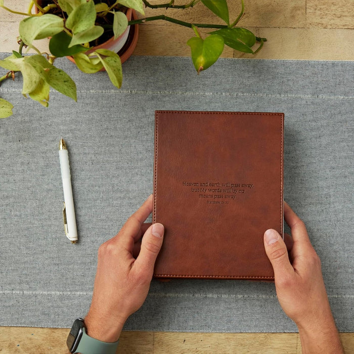 NKJV New Testament, Tracing Edition, Brown
